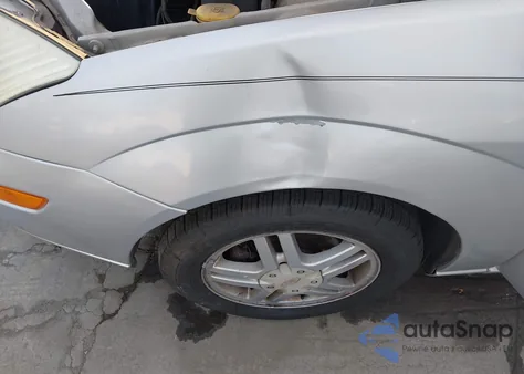 2002 Ford Focus Se из США, поврежденный, VIN 1FAFP34P72W330917